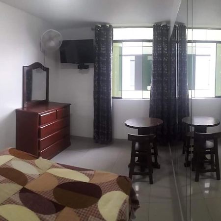 Hostal Suenos Ліма Екстер'єр фото