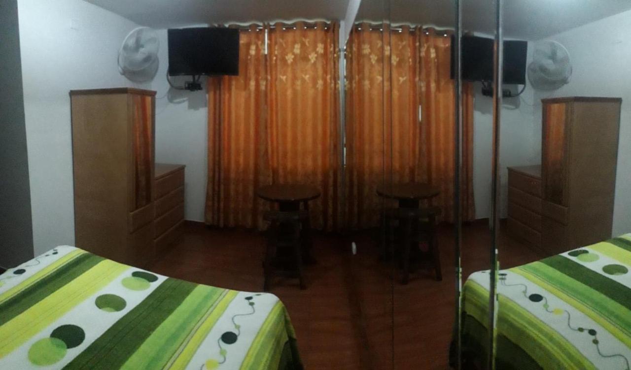 Hostal Suenos Ліма Екстер'єр фото