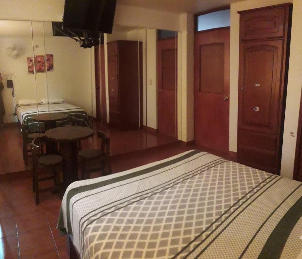 Hostal Suenos Ліма Екстер'єр фото