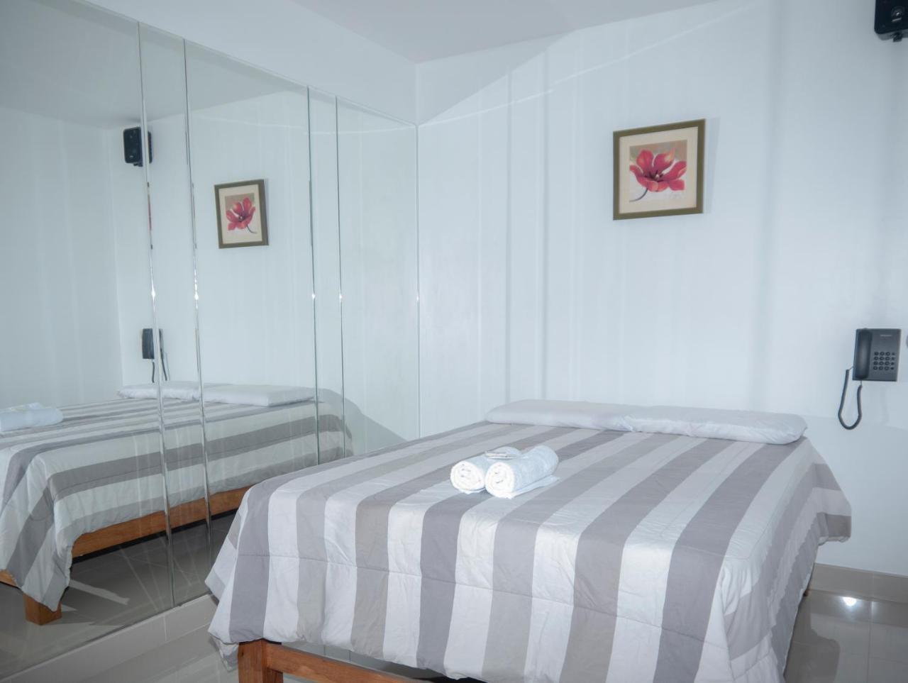 Hostal Suenos Ліма Екстер'єр фото